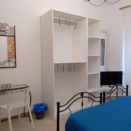 Bed & Breakfast Bbx 2 *